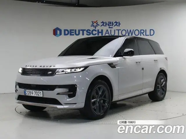 Land Rover Range Rover Sport 2025 — Photo 4/20
