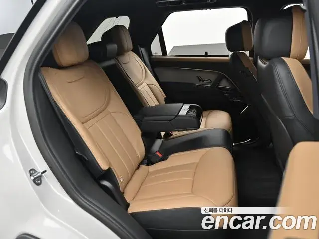 Land Rover Range Rover Sport 2025 — Photo 14/20