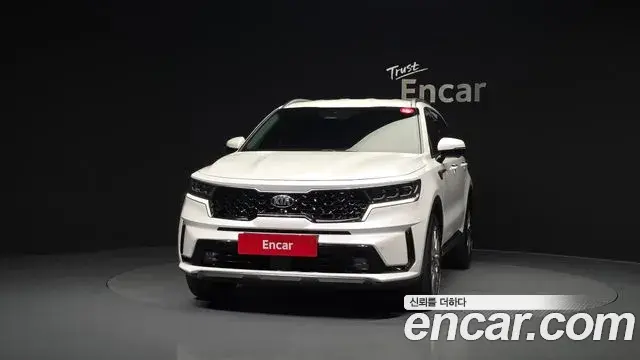 Kia Sorento 2021 — Фото 3/20