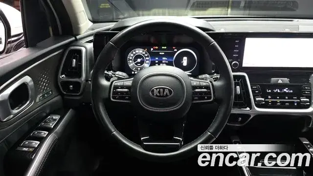 Kia Sorento 2021 — Фото 13/20