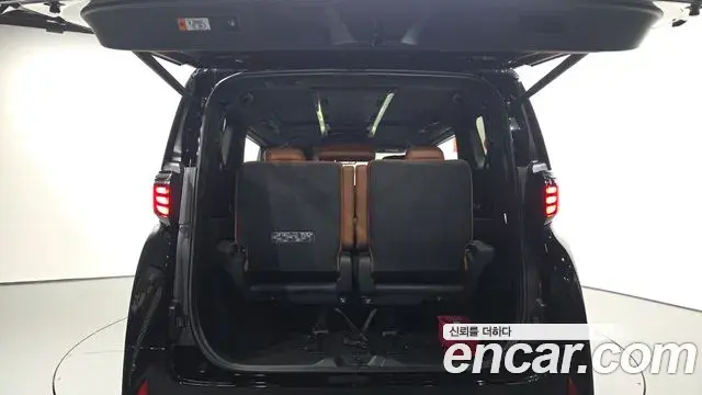 Toyota Alphard 2025 — Şəkil 6/36