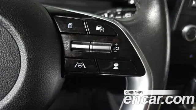 Hyundai Staria 2021 — Фото 16/20