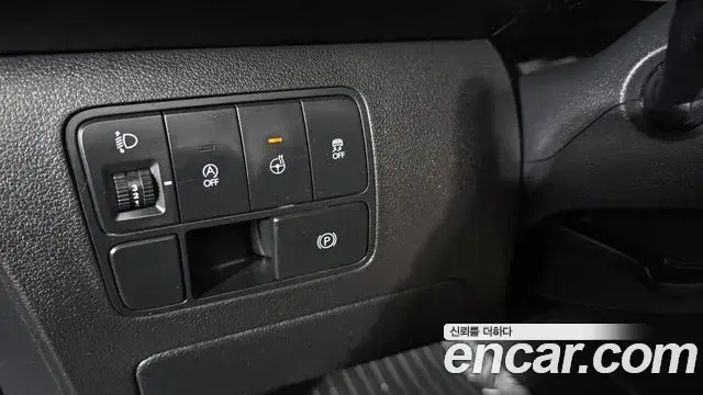Hyundai Staria 2021 — Şəkil 31/36