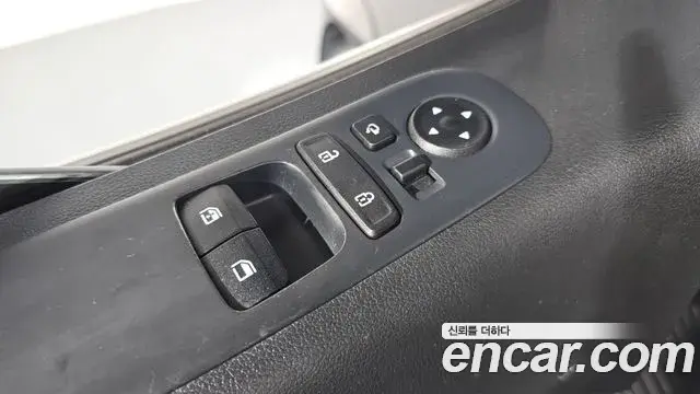 Hyundai Staria 2021 — Şəkil 26/36