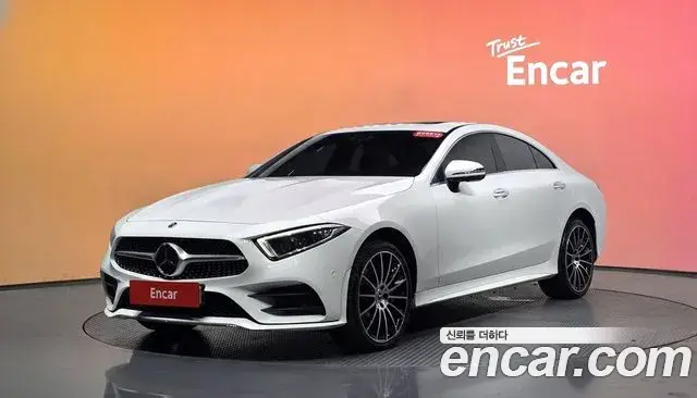 Mercedes-Benz CLS-Class 2021 — Photo 24/32