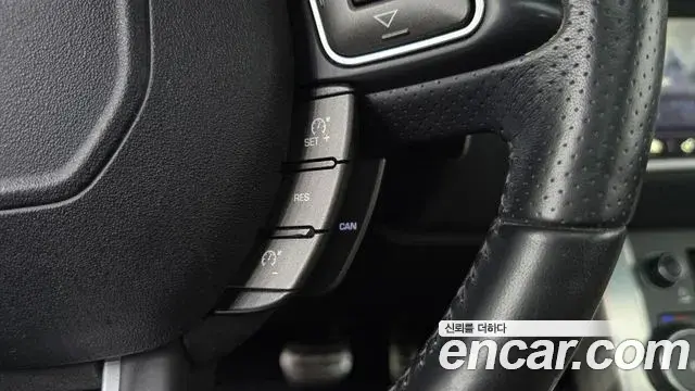 Land Rover Range Rover Evoque 2018 — ფოტო 32/33