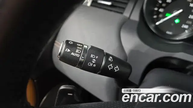 Land Rover Range Rover Evoque 2018 — ფოტო 10/33