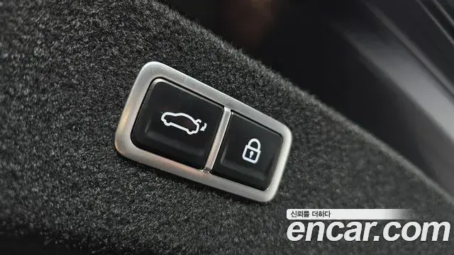 Genesis G80 2023 — Photo 9/20
