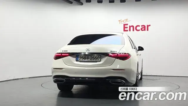 Mercedes-Benz S-Class 2021 — Photo 4/20