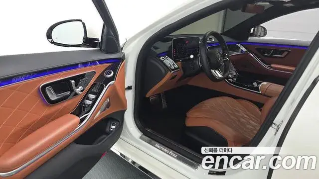 Mercedes-Benz S-Class 2021 — Photo 10/20