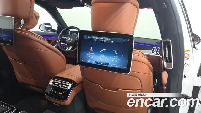 Mercedes-Benz S-Class 2021 — Photo 18/20