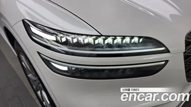 Genesis GV70 2024 — Şəkil 16/33