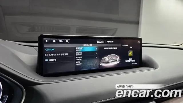 Genesis Electrified G80 2022 — Photo 16/20