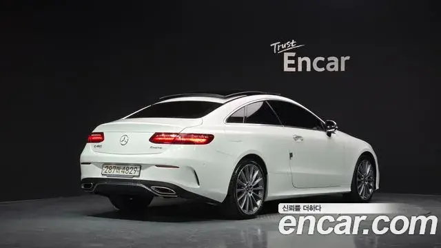Mercedes-Benz E-Class 2019 — Фото 2/20