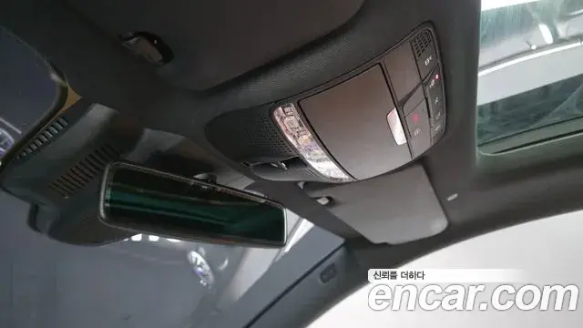Mercedes-Benz E-Class 2019 — Şəkil 12/33