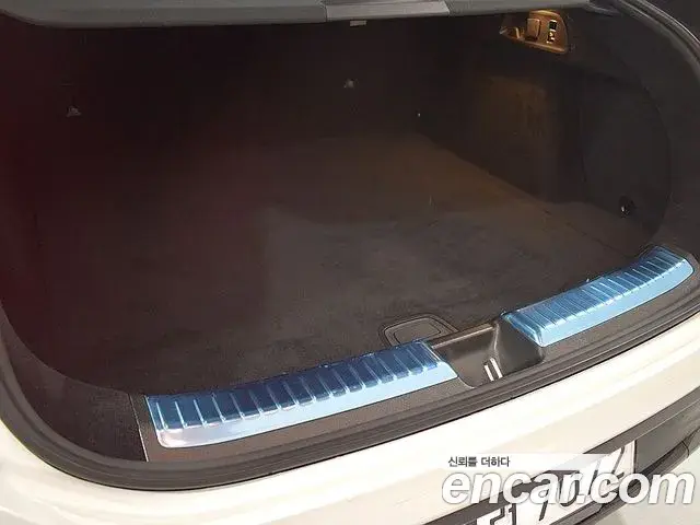 Mercedes-Benz GLE-Class 2022 — ფოტო 5/19