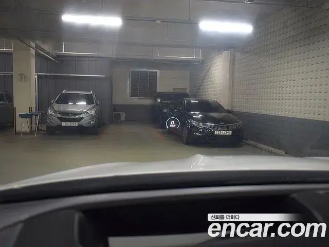 Mercedes-Benz GLE-Class 2022 — ფოტო 14/19