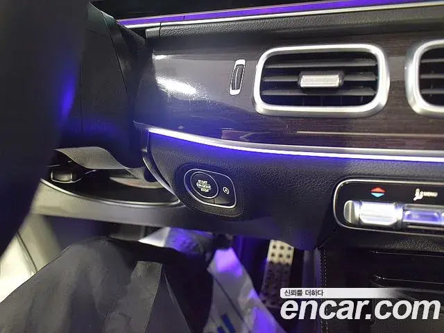 Mercedes-Benz GLE-Class 2022 — ფოტო 1/19