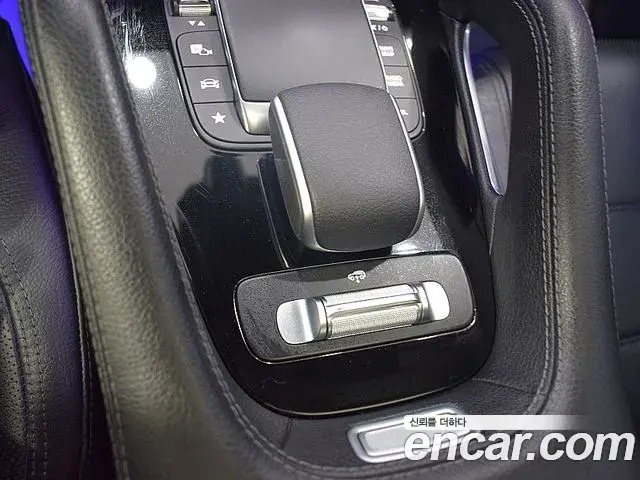 Mercedes-Benz GLE-Class 2022 — ფოტო 6/19