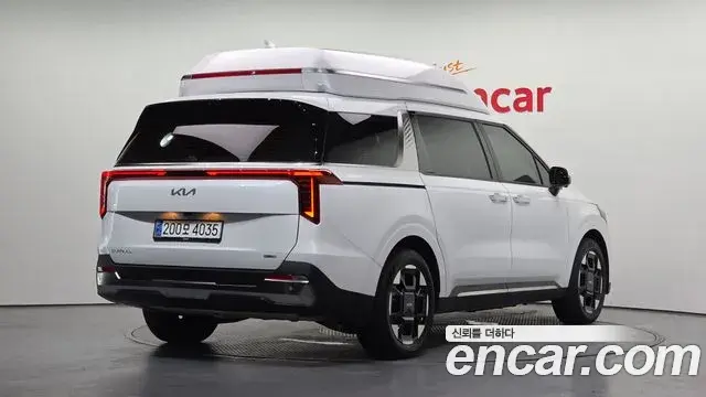 Kia Carnival 2024 — ფოტო 4/20