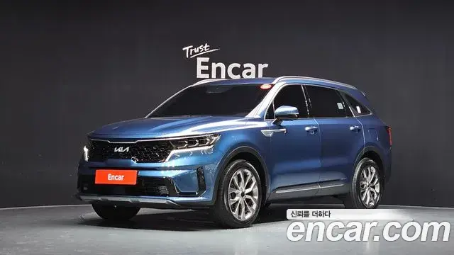 Kia Sorento 2022 — Photo 9/32
