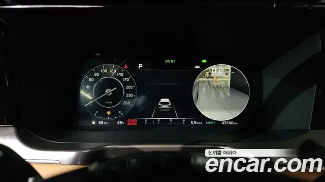 Kia Sorento 2022 — Photo 5/32