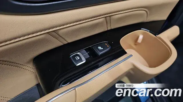 Kia Sorento 2022 — Photo 20/32