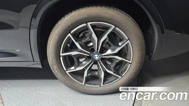 BMW X3 2024 — Photo 5/31