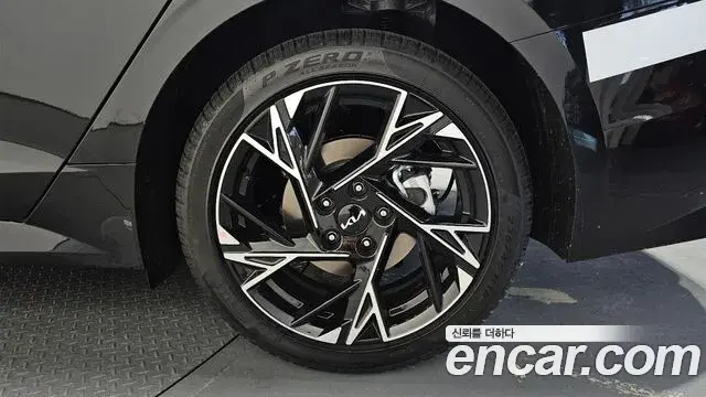 Kia K5 2026 — ფოტო 13/33