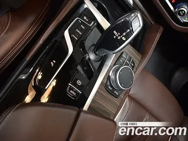 BMW 5 Series 2022 — Фото 13/20