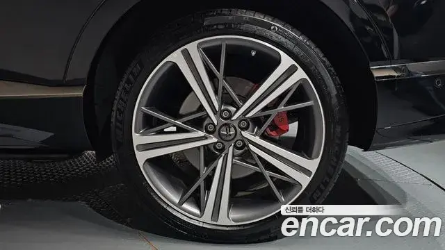 Genesis GV80 Coupe 2024 — Photo 40/44