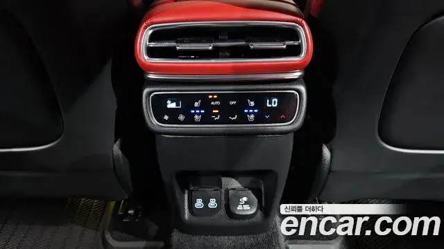 Genesis GV80 Coupe 2024 — Photo 36/44