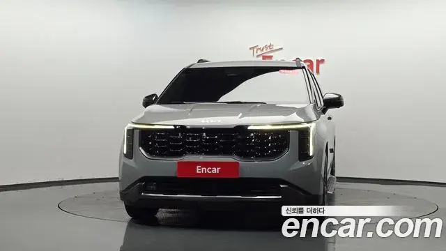 Kia Carnival 2025 — Şəkil 24/38
