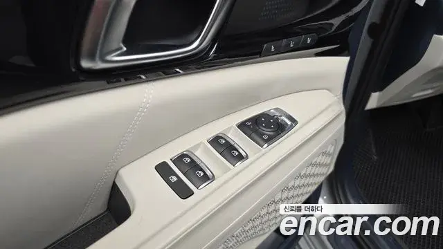 Kia Carnival 2025 — Şəkil 10/38