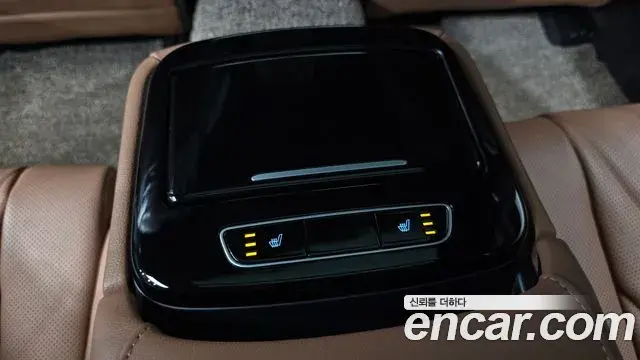 Genesis G80 2022 — Şəkil 29/30