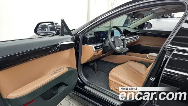 Hyundai Grandeur Hybrid 2023 — Şəkil 13/20