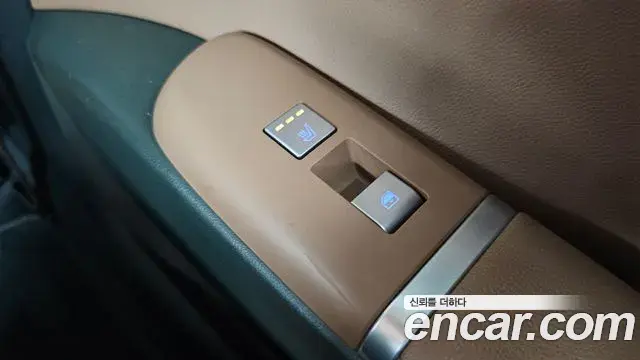 Hyundai Grandeur Hybrid 2023 — Şəkil 17/20