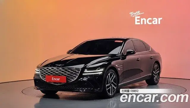 Genesis Electrified G80 2025 — Фото 1/20