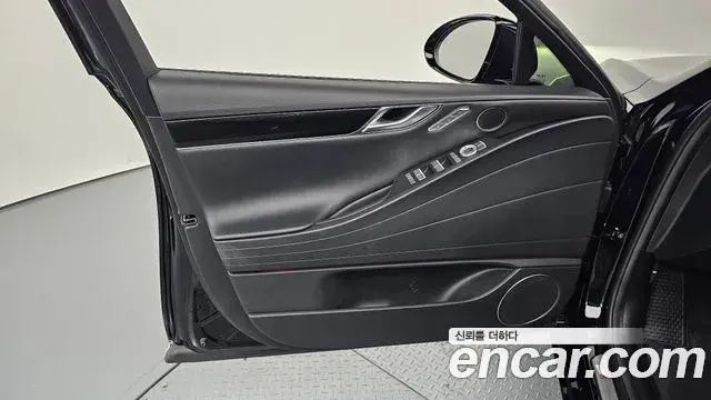 Genesis G80 2025 — Şəkil 1/32