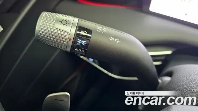 Genesis G80 2025 — Şəkil 28/32
