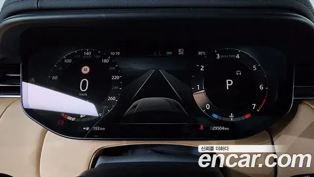 Land Rover Range Rover Sport 2025 — Photo 34/40