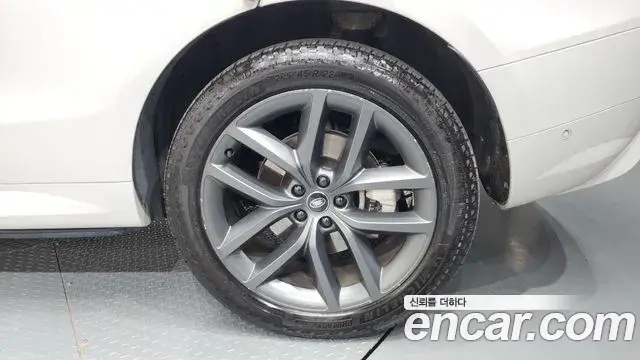Land Rover Range Rover Sport 2025 — Photo 19/40