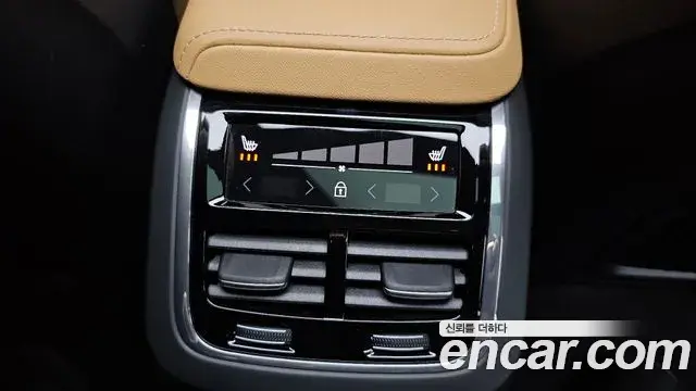Volvo V60 Cross Country 2025 — Şəkil 1/33