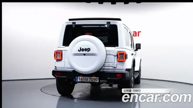 Jeep Wrangler 2023 — ფოტო 1/30