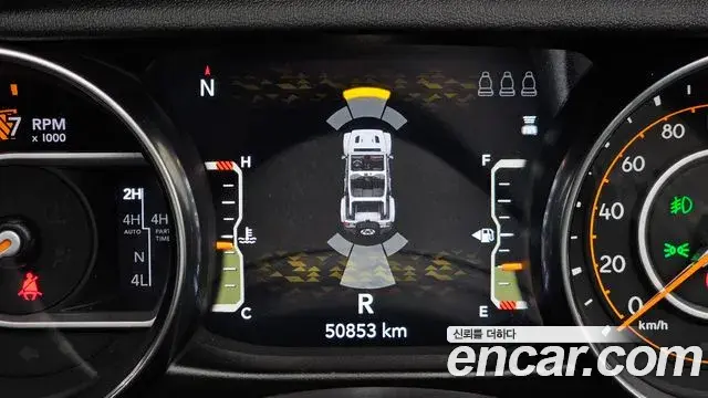 Jeep Wrangler 2023 — ფოტო 7/30
