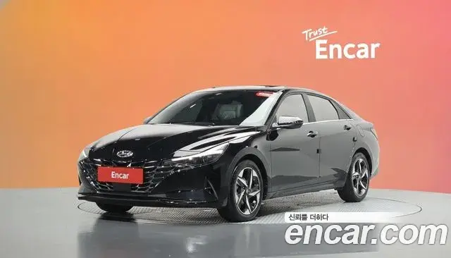 Hyundai Avante 2022 — Фото 1/20