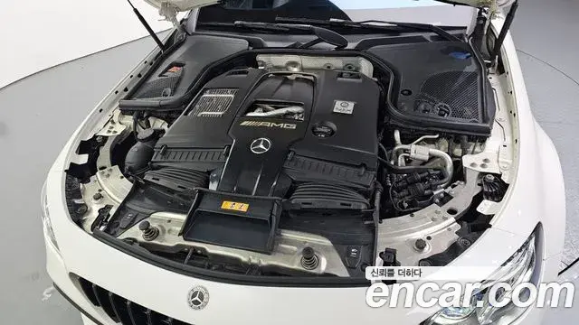 Mercedes-Benz E-Class 2019 — Photo 16/31