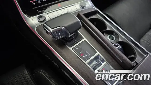 Audi A6 2023 — Фото 7/20