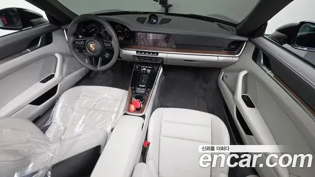 Porsche 911 2024 — ფოტო 4/20