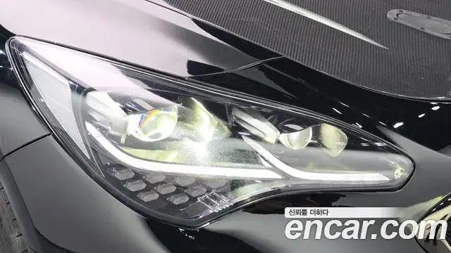 Kia Stinger Meister 2022 — ფოტო 29/33
